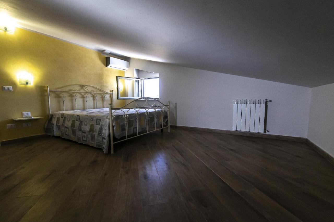 La Mansarda Di Bellavista Apartment Порто Емпедокле Екстериор снимка